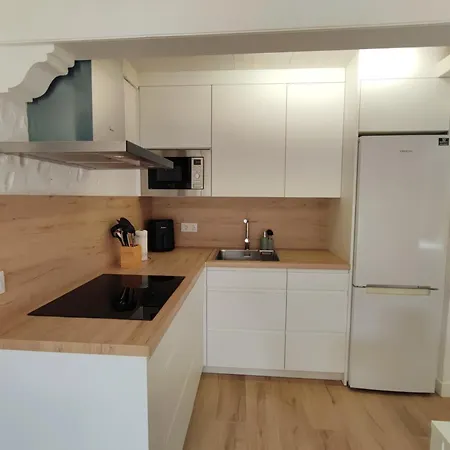 Con Jardin Privado Junto Al Yumbo *