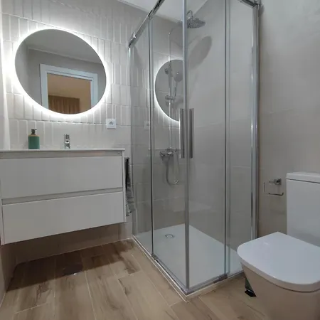 Con Jardin Privado Junto Al Yumbo *