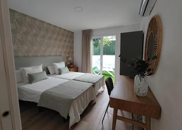 Con Jardin Privado Junto Al Yumbo