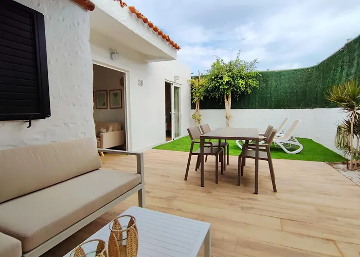 Con Jardin Privado Junto Al Yumbo Playa del Inglés