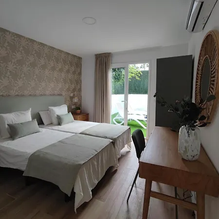 Con Jardin Privado Junto Al Yumbo