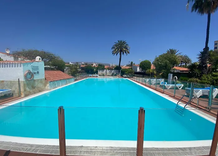 Con Jardin Privado Junto Al Yumbo